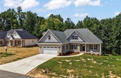 267 Cool Run, Lexington, NC 27295