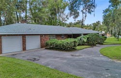 1940 ALICE Drive, ASTOR, FL 32102