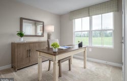 400 MINA CIRCLE, GREENCASTLE, PA 17225