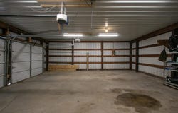 Elmhurst Avenue, Braham, MN 55006