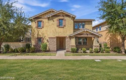 3713 E LESLIE Drive, Gilbert, AZ 85296