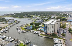 4425 Arendell Street, Morehead City, NC 28557