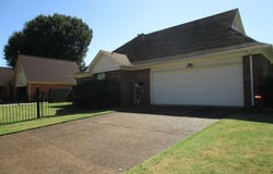 6888 JUANA Dr, Millington, TN 38053