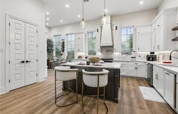 2500 PECAN Drive, Chalmette, LA 70043
