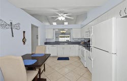 492 6th Manor, Vero Beach, FL 32962