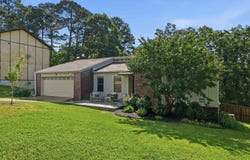8 Hightrail Drive, Maumelle, AR 72113
