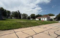 506 E Elm, Sutton, NE 68979