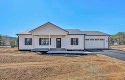 6478 Scruggs Rd, Moneta, VA 24121