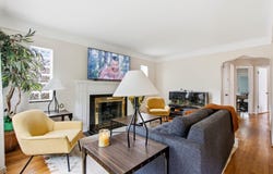 1790 Kenmore Drive, Grosse Pointe Woods, MI 48236