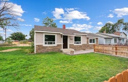 1035 W RIDGEWAY Ave, Hermiston, OR 97838