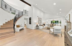 6 Redonda, Irvine, CA 92620