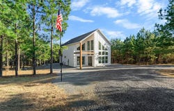 234 Sugarberry Trail, Broken Bow, OK 74728