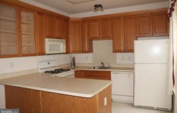 75 KYLE Way, EWING, NJ 08628