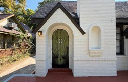 910 N BARKSDALE St, Memphis, TN 38107