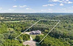 1402 Circle Hill Drive, Hillsboro, MO 63050