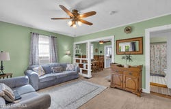 54 Edwards Avenue, Belford, NJ 07718