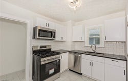 1049 Pembrook Road, Cleveland Heights, OH 44121
