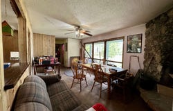4477 M35 Highway, Escanaba, MI 49829