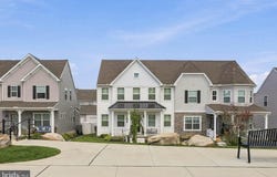 2205 ALDERBROOK Lane, LANCASTER, PA 17601
