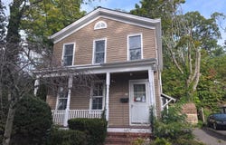405 High Street, Port Jefferson, NY 11777