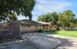 1326 E 12th Street, Crowley, LA 70526