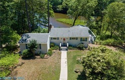 381 Dawson Lane, White Stone, VA 22578