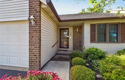 8 Daisy Lane, North Chili, NY 14514