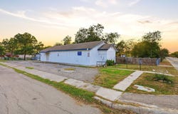 3802 W Salinas St, San Antonio, TX 78207