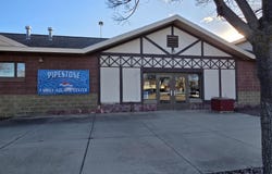 702 4th St SE, Pipestone, MN 56164