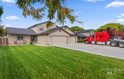 1719 Emerald Drive, Nampa, ID 83686