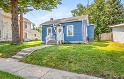 655 W Clark Street, FREEPORT, IL 61046