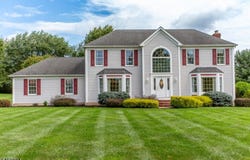 25 Farmhouse Rd, Alexandria Twp., NJ 08848-2105