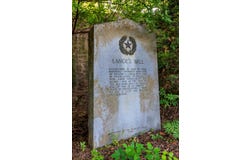 2937 Langes Mill Rd, Doss, TX 78618