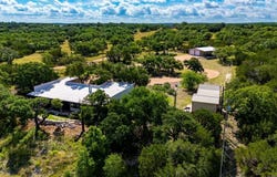 115 Yellowstone Lane, Hunt, TX 78024
