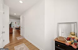 37 BILLAU, BUNKER HILL, WV 25413