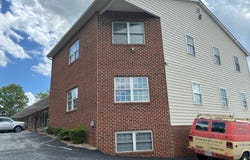 24 IDLEWOOD BLVD, STAUNTON, VA 24401