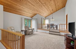 8524 Park Knoll Circle, Bloomington, MN 55438