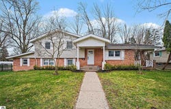 1320 E Lincoln, Mt Pleasant, MI 48858