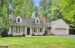 1180 SEGLOCK Road, LITITZ, PA 17543