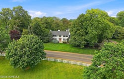 2 Constitution Drive, Leonardo, NJ 07737