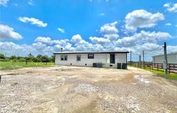 1165 Grubbs, TX 77474