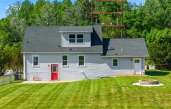 799 N 400 E, Valparaiso, IN 46383