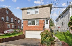 199 Brookside Ave, Irvington Twp., NJ 07111-2618
