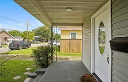 15 CRISLAUR Avenue, Harahan, LA 70123