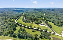 41 Fieldcrest Lane, Strafford, MO 65757