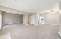 940 N Rohlwing Road, Addison, IL 60101