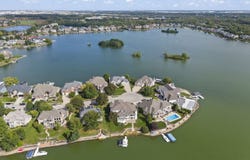 13258 Lakepoint Drive, Plainfield, IL 60585