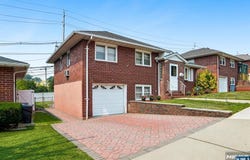 28 Pikeview Terrace, Secaucus, NJ 07094