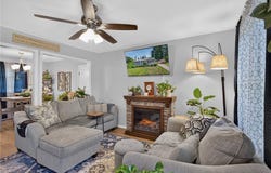 116 oak ridge Circle, Seneca, SC 29678
