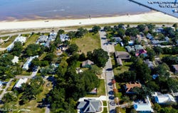 400 N Beach Boulevard, Waveland, MS 39576